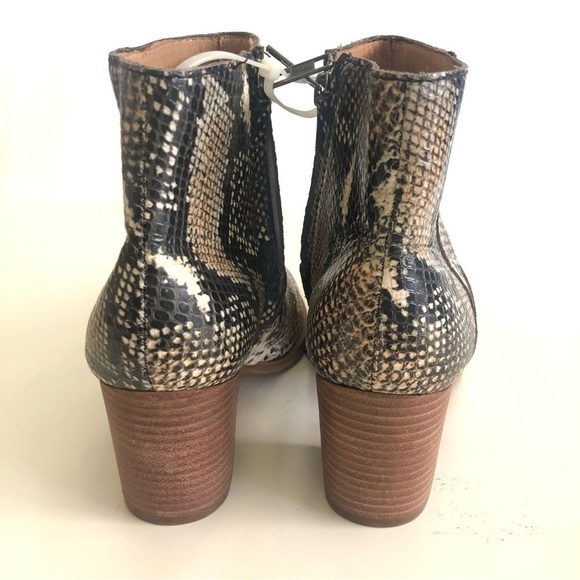 Madewell The Rosie in Snake Embossed Leather Stacked Heel Ankle Boot Size 7.5 - Picture 2 of 13